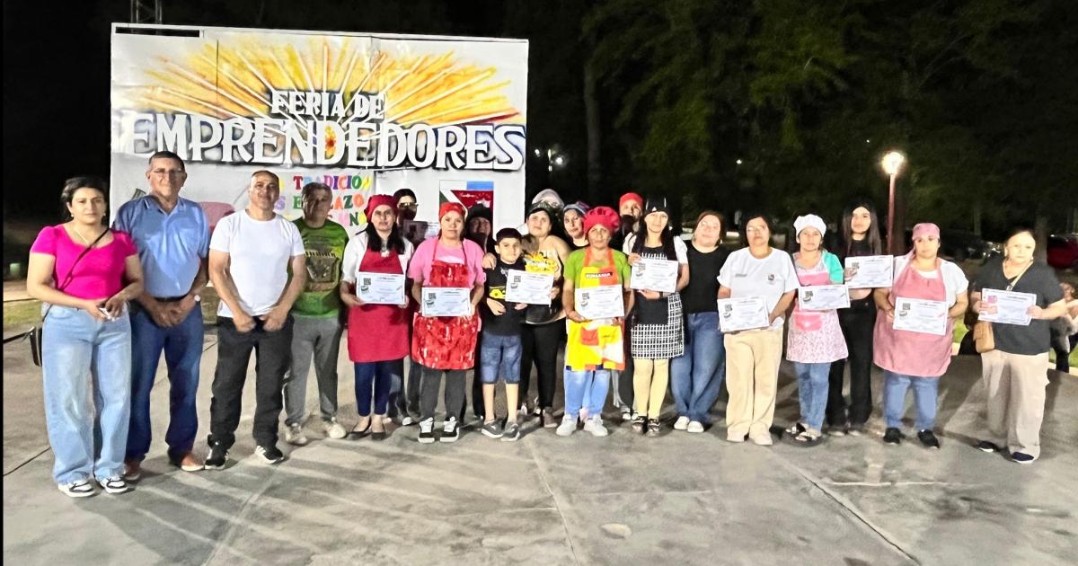 Entregaron certificados a los alumnos que realizaron cursos municipales