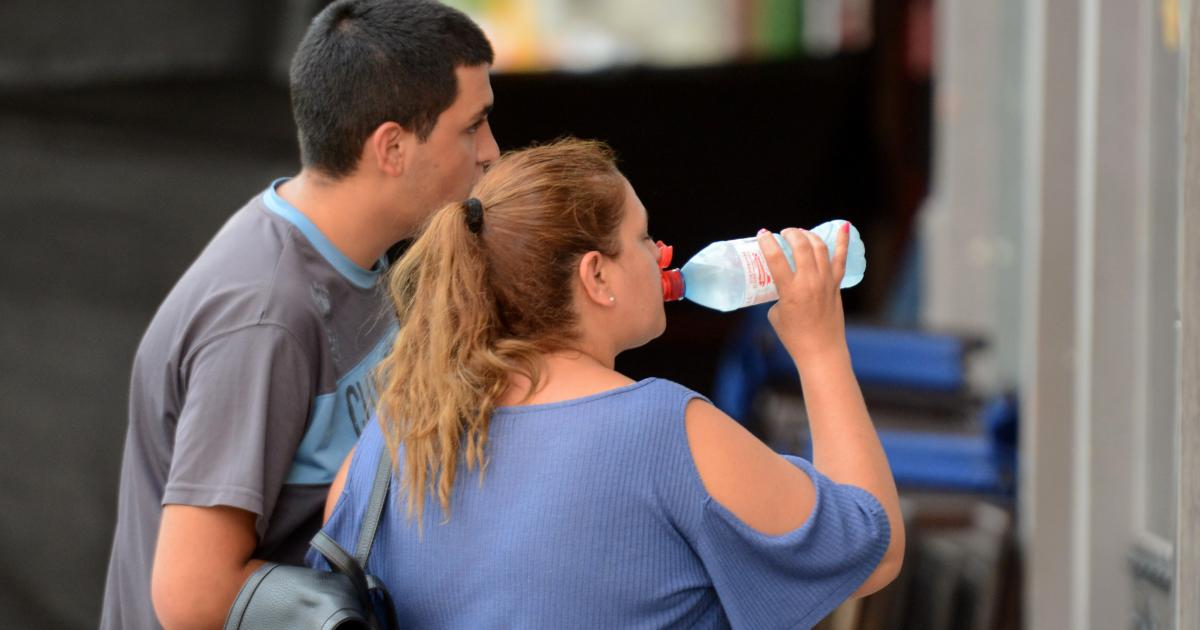 Piden tomar precauciones ante la ola de calor