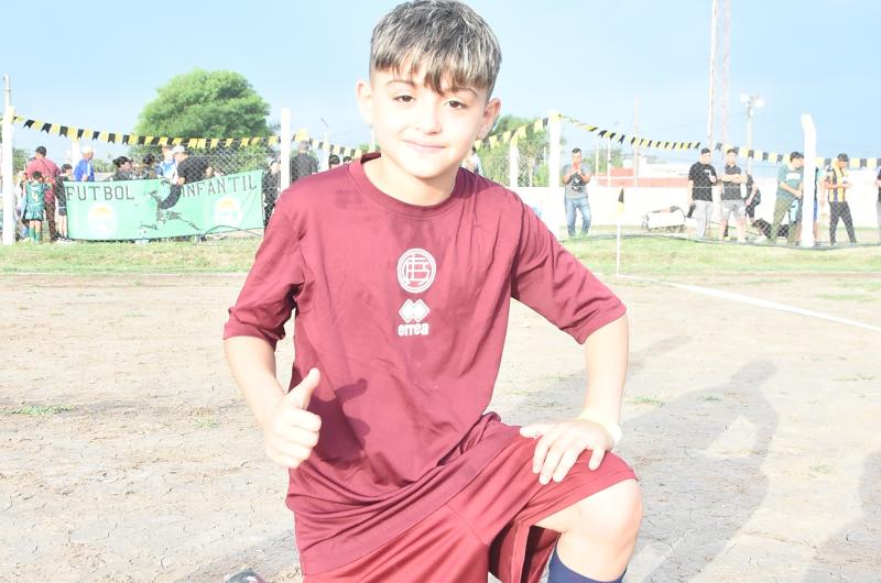 Lanuacutes fichoacute a Francisco Marchetti un talento santiaguentildeo de 8 antildeos