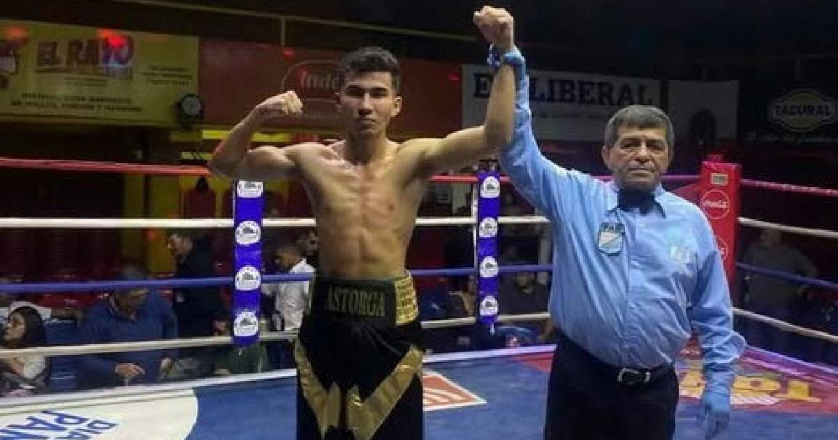 Ceacutesar El Zurdo Astorga se presentaraacute el viernes 5 de diciembre en el Coliseo