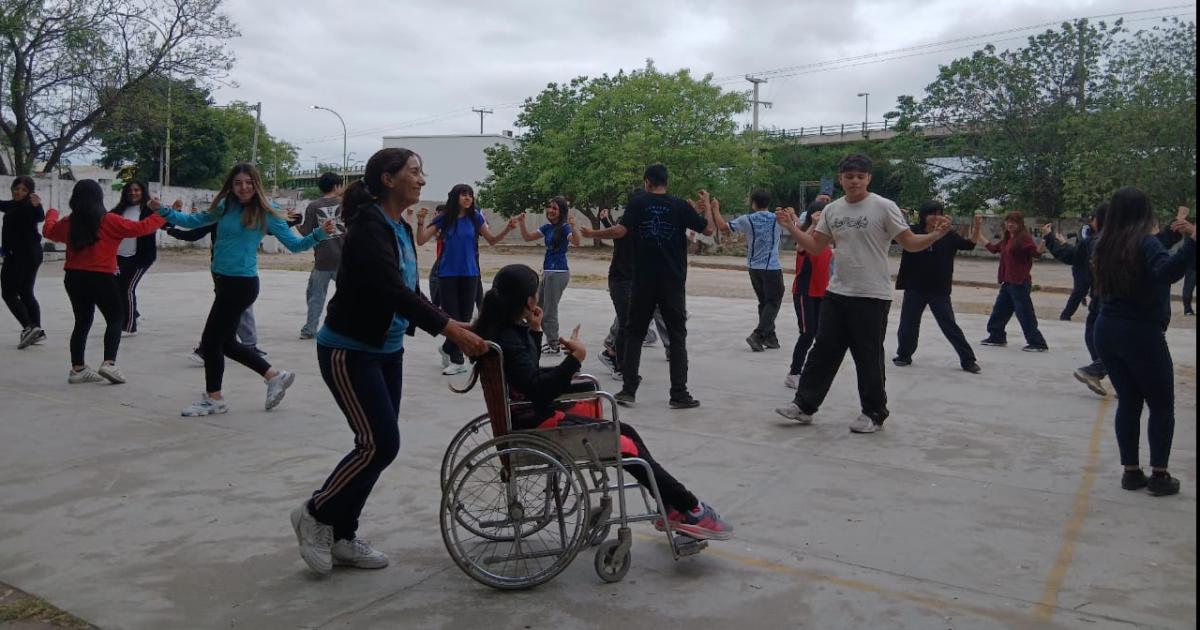 Haraacuten la representacioacuten del pesebre en el Hogar de Cristo en el Bordm El Cruce