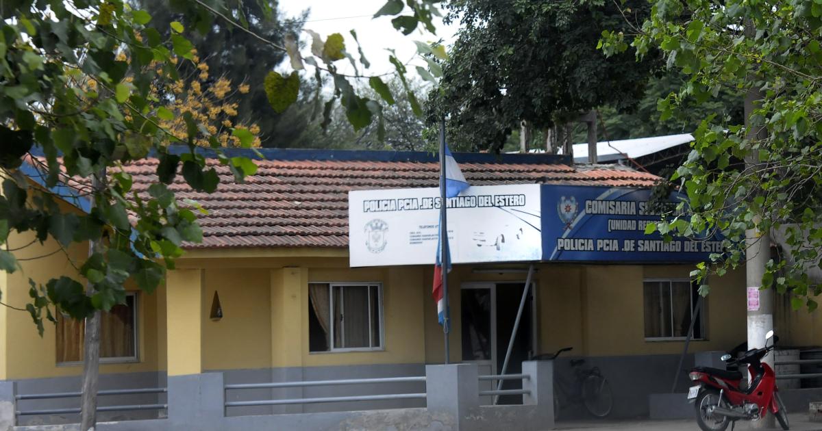 Familias protagonizaron un incidente por el olor a humo- una joven resultoacute herida