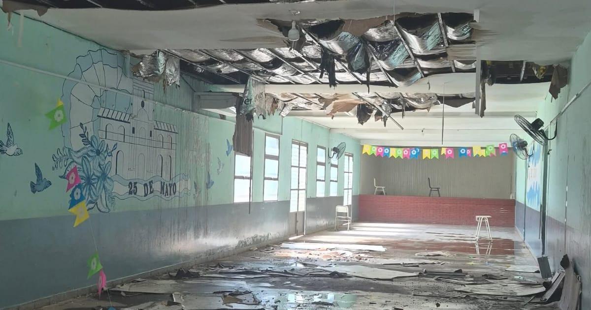 La escuela Hipoacutelito Yrigoyen permaneraacute cerrada tras los dantildeos por el temporal