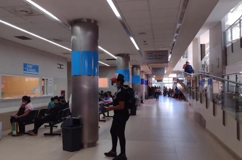 Consternacioacuten- murioacute la adolescente que derrapoacute cuando iba en moto con su bebeacute