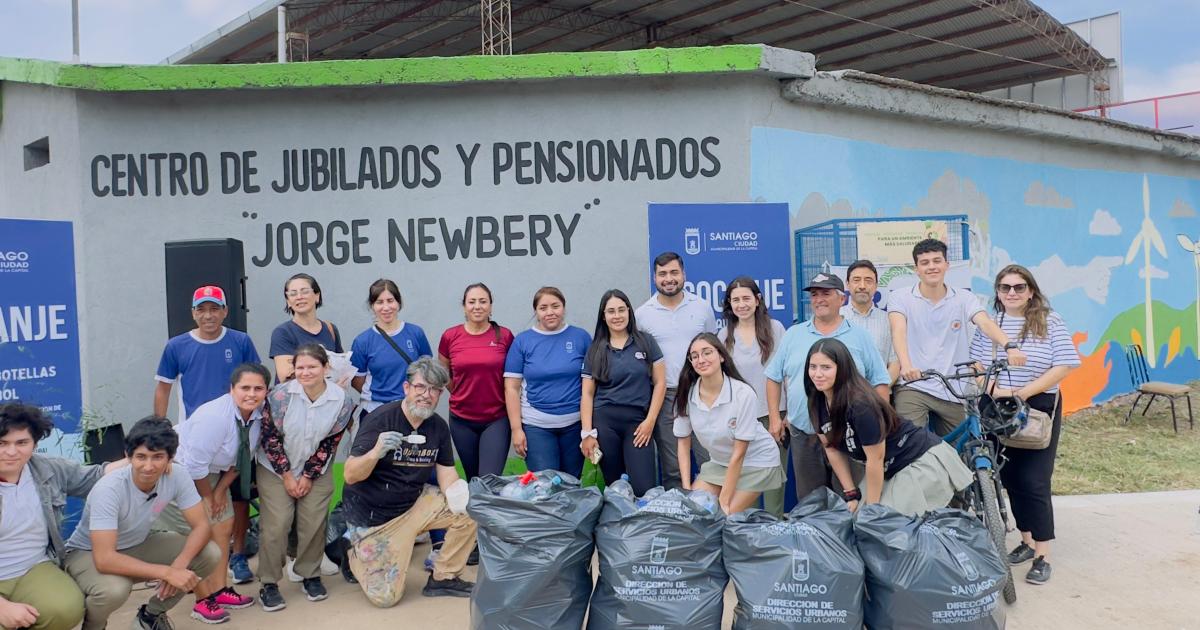 Vuelve la Navidad Ecoloacutegica con eco canjes en los barrios
