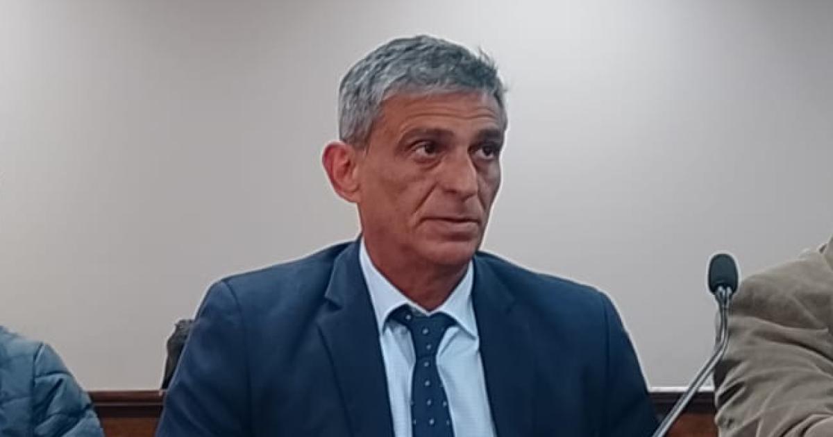 DEFENSA Adolfo Surez