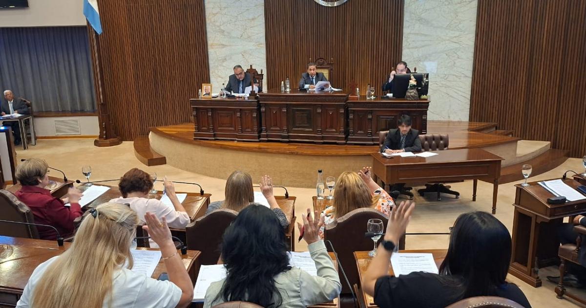 SESIÓN PREPARATORIA Ser este viernes 5 a partir de las 9 Allí se tomar juramento a los nuevos diputados