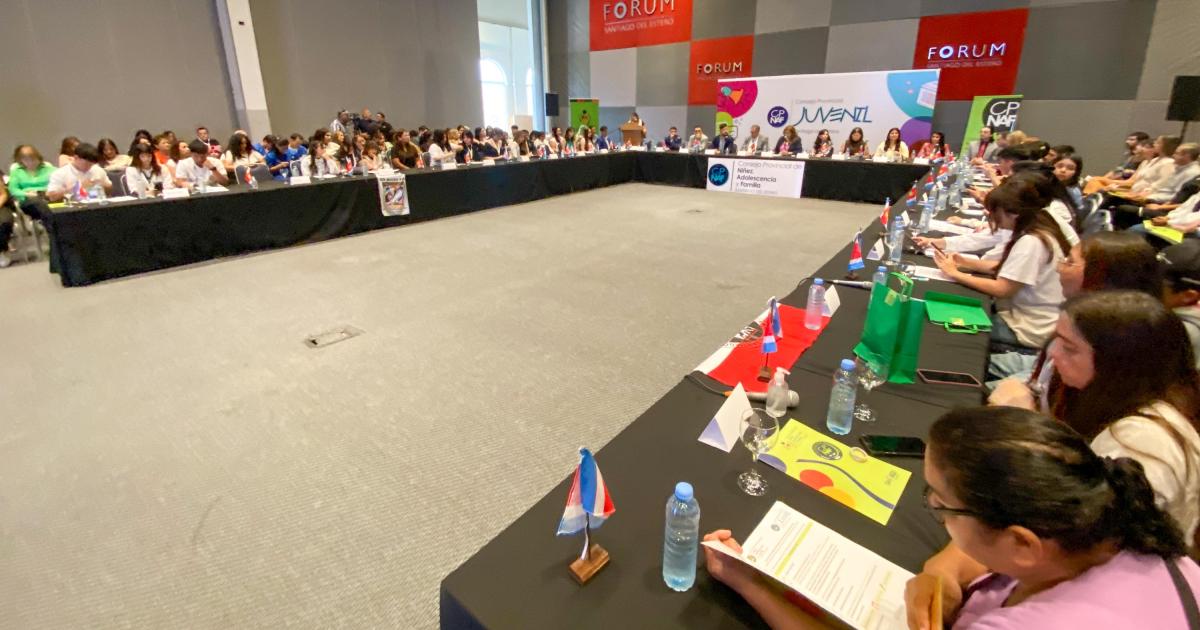 A 20 antildeos de su sancioacuten en Santiago se resaltoacute la ley 26061