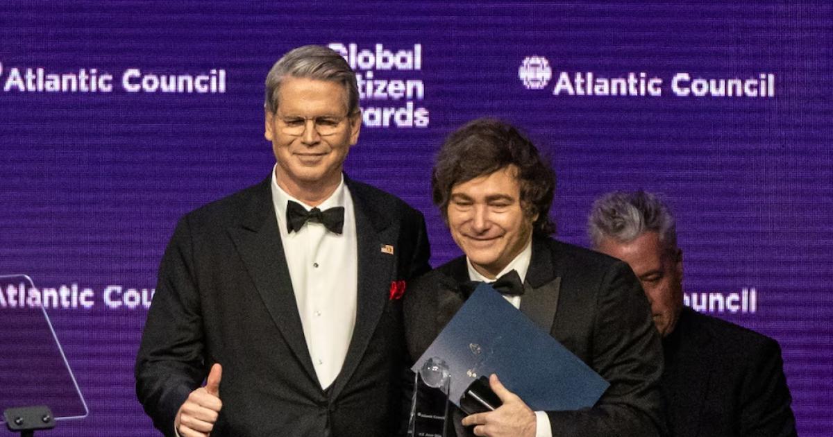 Scott Bessent suspendioacute su visita a la Argentina tras la decisioacuten de Milei de no asistir al sorteo del Mundial en Washington