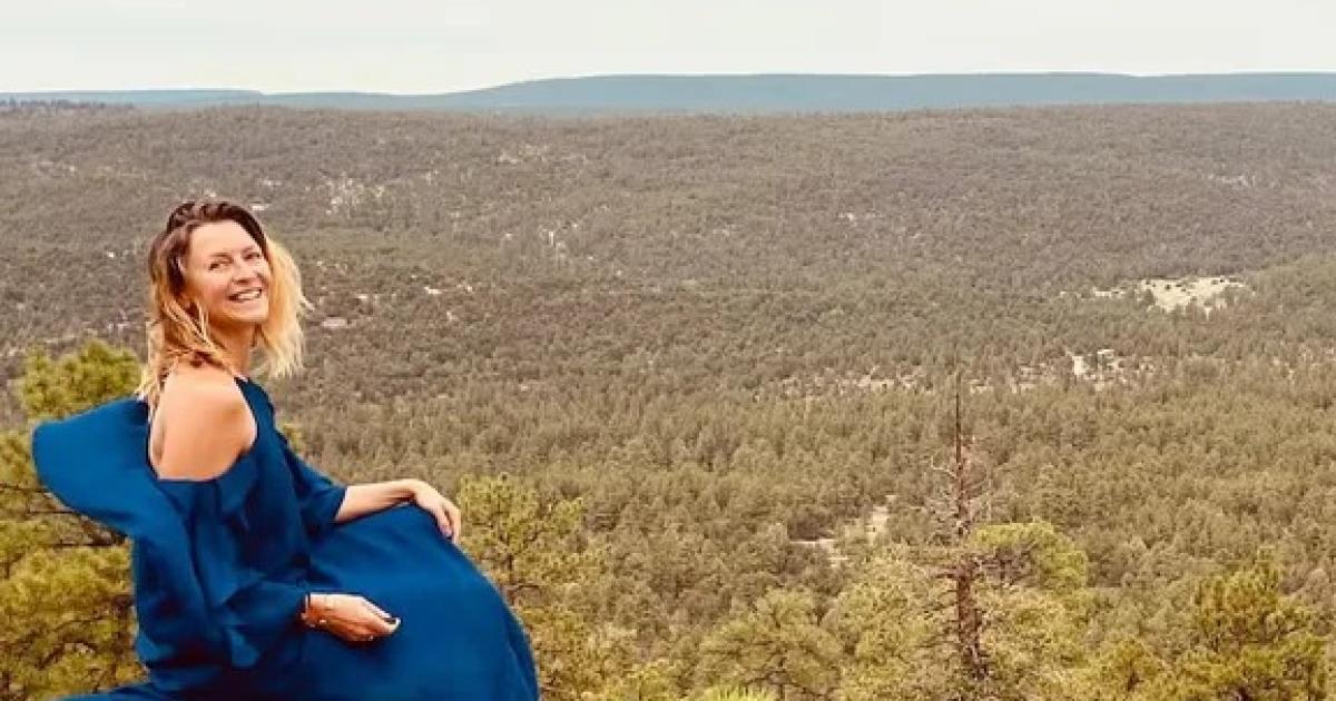 Una secta y su madre la obligaron a casarse cuando teniacutea tres antildeos de edad