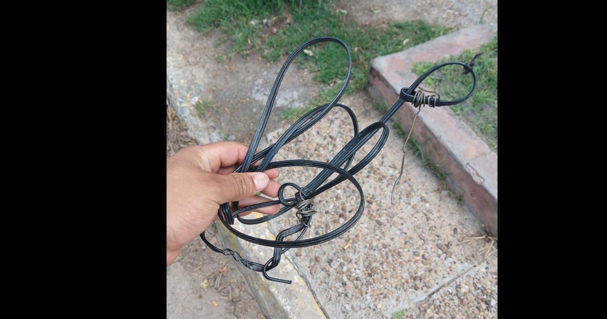 Hombre fue asistido por efectivos tras amenaza de quitarse la vida