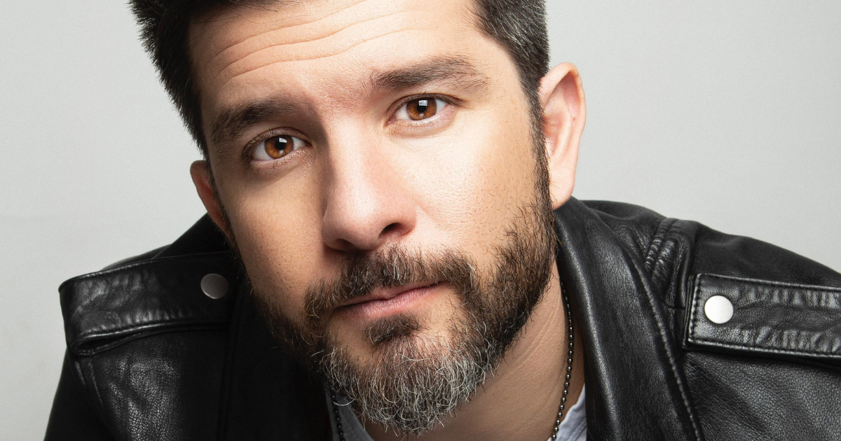 Carlos Moreno Craviotto  el actor mexicano que le pone alma corazoacuten y vida a cada uno de sus trabajos