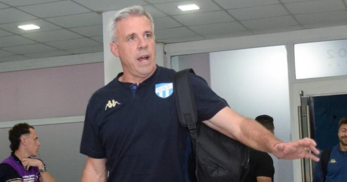 POSIBILIDAD CONCRETA Lucas Pusineri pica en punta para ser el sucesor de Omar De Felippe la dirigencia sigue evaluando proyectos