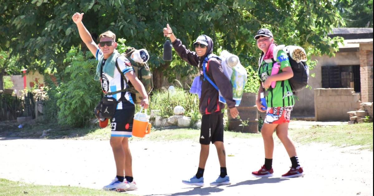 Devotos frienses de la Virgen del Valle ya peregrinan a Catamarca