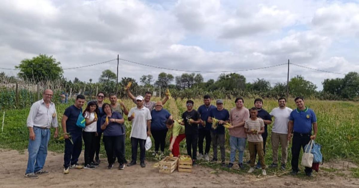 La Facultad de Agronomiacutea y Aspadi juntos por una misioacuten