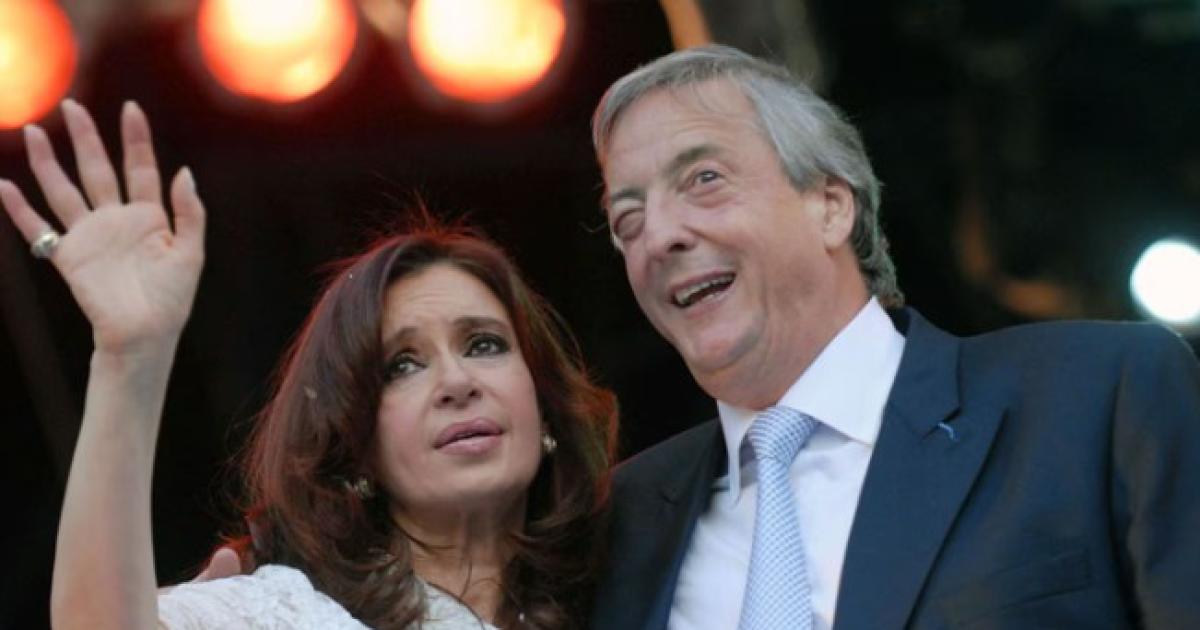 Acusacioacuten central de la UIF en causa Cuadernos- Neacutestor y CFK comandaron la asociacioacuten iliacutecita