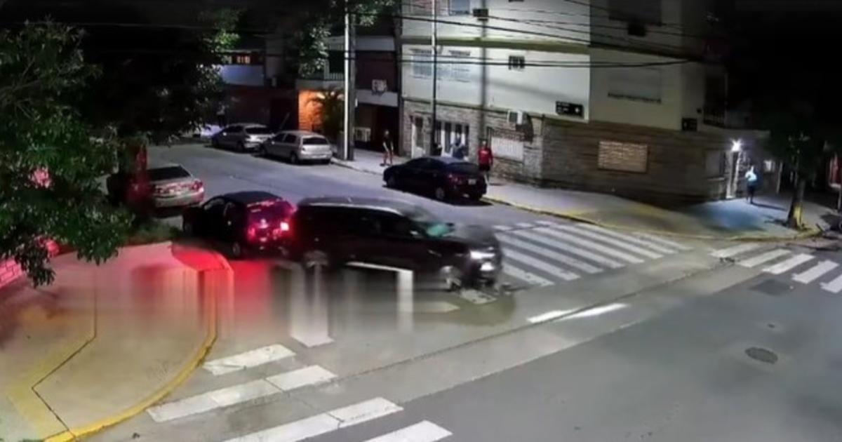 Borracho al volante chocoacute cuatro autos para estacionar- teniacutea 245 de alcohol en sangre