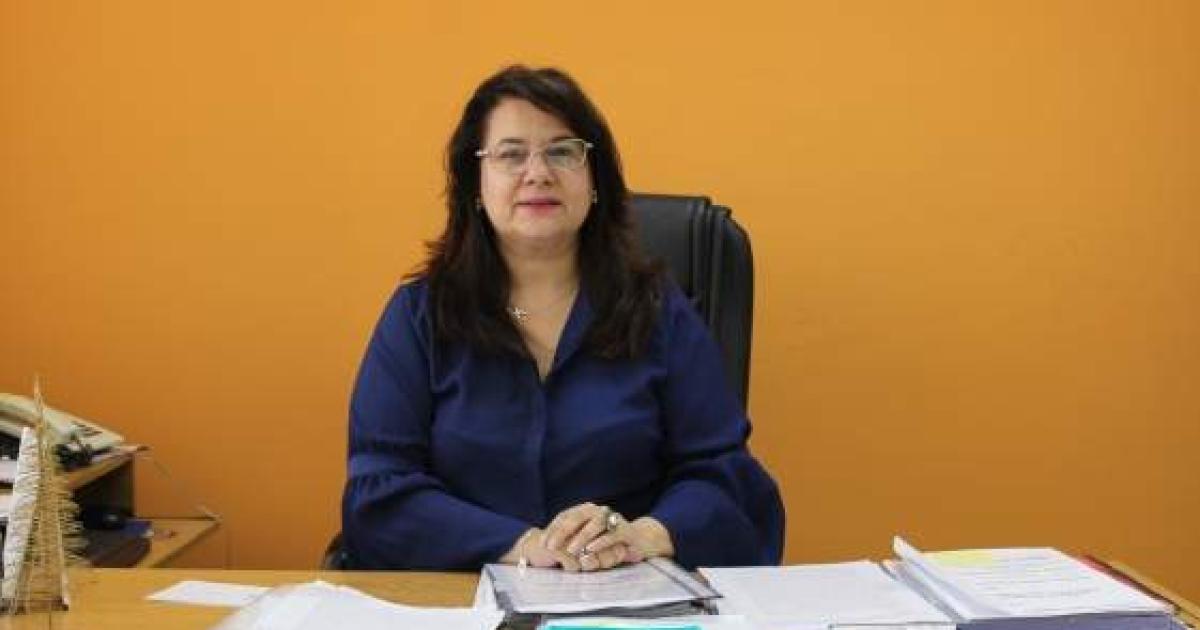 Violoacute prohibicioacuten e intentoacute golpear a su madre- seguiraacute preso