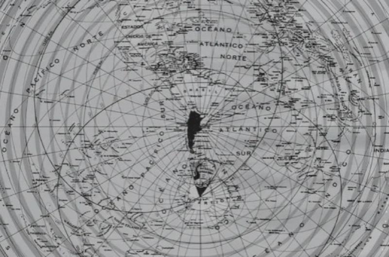 Tapa del informe de Política de Inteligencia SIDE Foto- Agencia NA