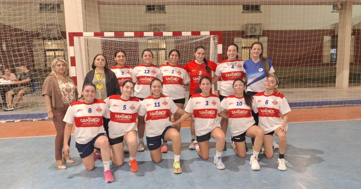 La Escuela Normal arrasoacute en las finales del Torneo Anual de Handball