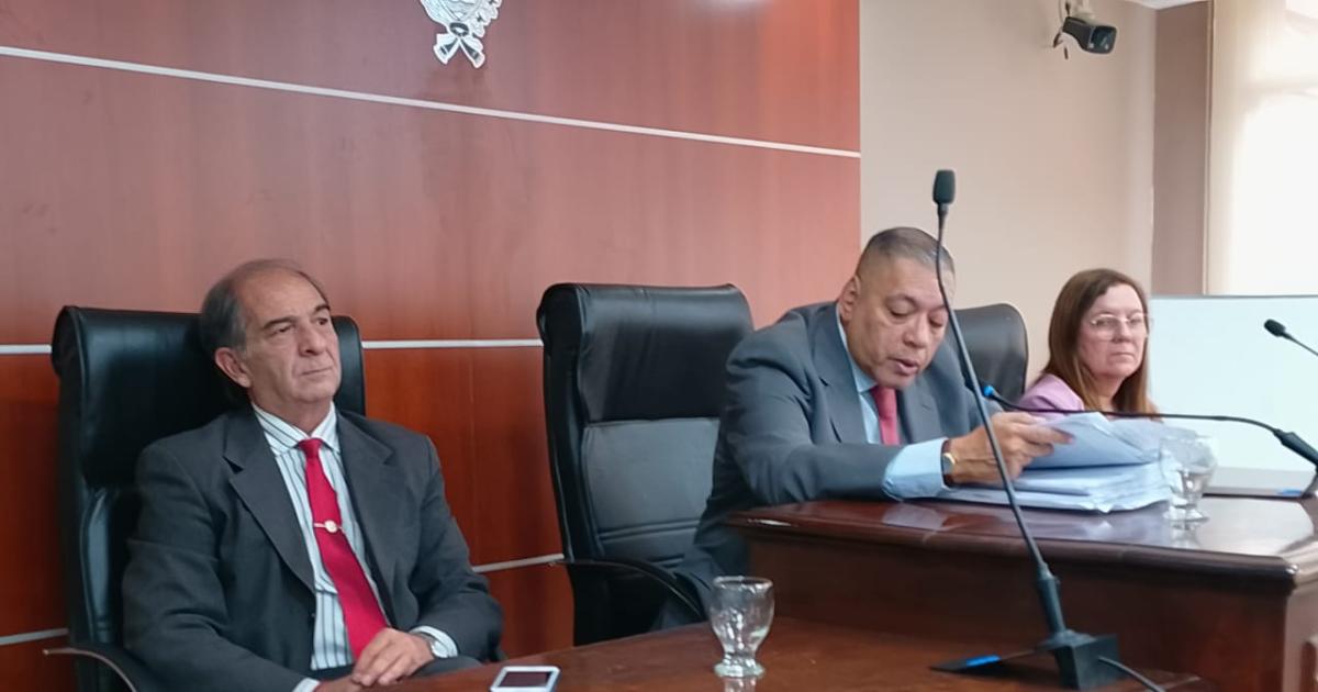 Condena e inhabilitacioacuten para un automovilista que chocoacute y matoacute a un sereno en ruta 92 de Antildeatuya