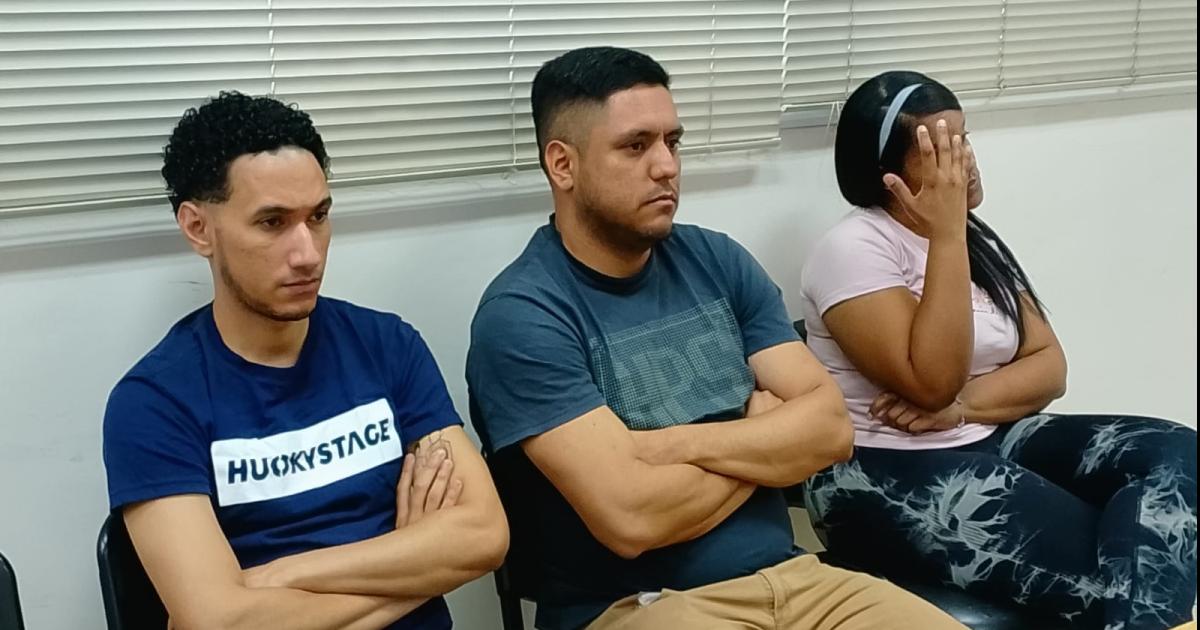 PRESOS Los forneos estn detenidos desde mayo Hay una mujer con domiciliaria pero an en Santiago