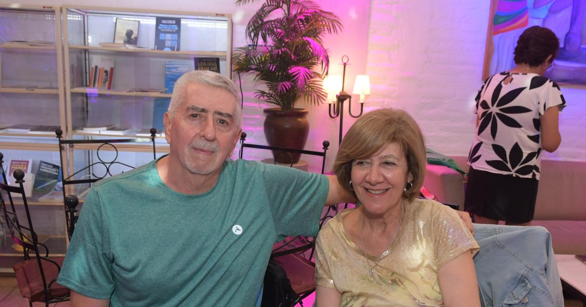 PRESENTACIOacuteN DE LIBRO EN BELLAS ALAS