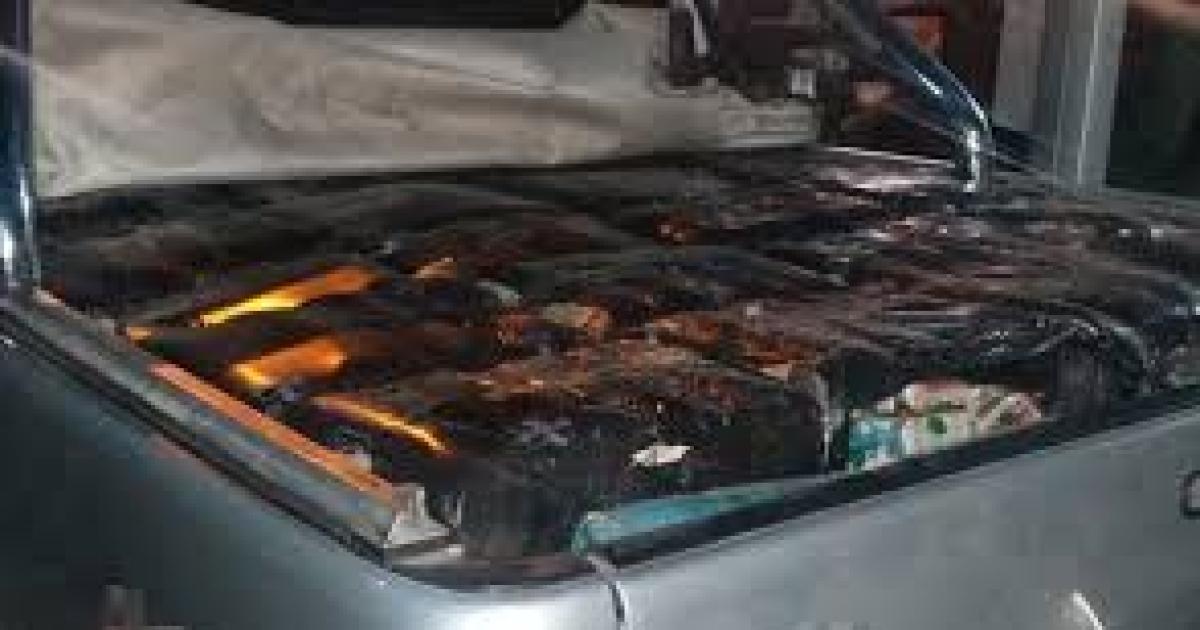 Secuestran cargamento con hojas de coca huyen sus duentildeos y caen luego dos jujentildeos en Avellaneda