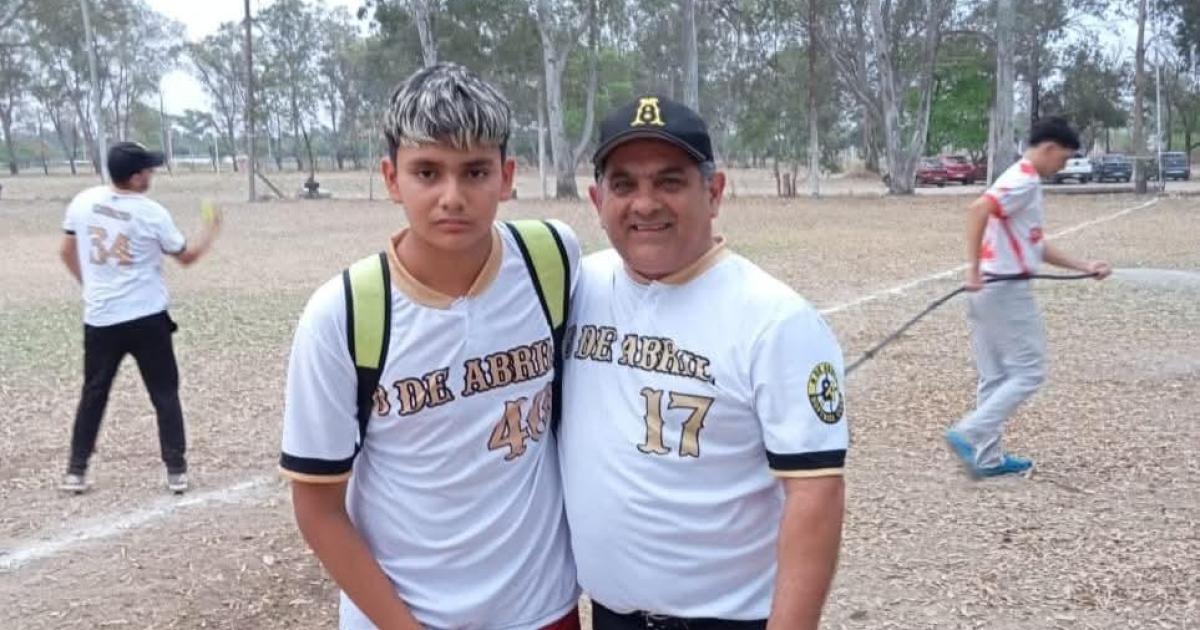 Con 15 antildeos juega en Primera y suentildea con la Seleccioacuten Argentina de Soacuteftbol