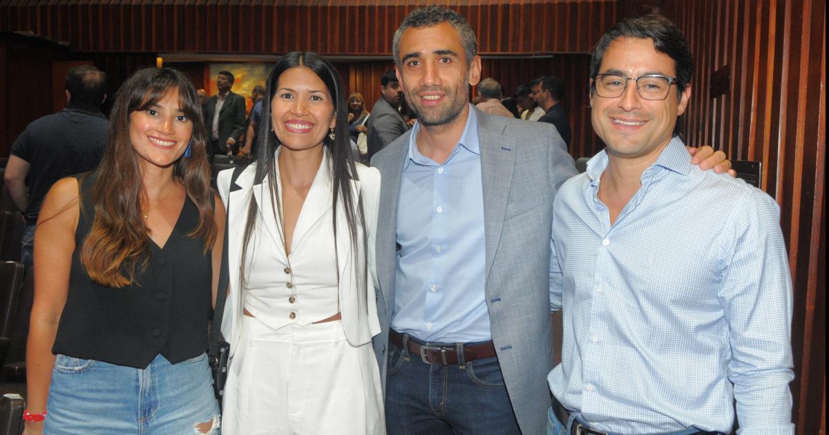 PRESENTACIOacuteN DE LIBRO EN EL PARANINFO