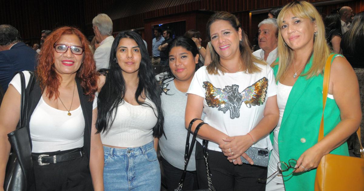 PRESENTACIOacuteN DE LIBRO EN EL PARANINFO