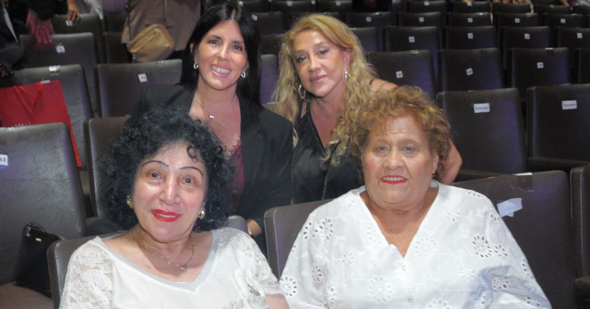 PRESENTACIOacuteN DE LIBRO EN EL PARANINFO