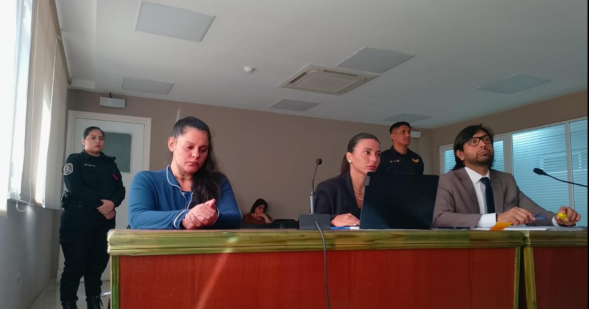 Yésica Viviana Torres en el banquillo de acusados (Foto- El Liberal)