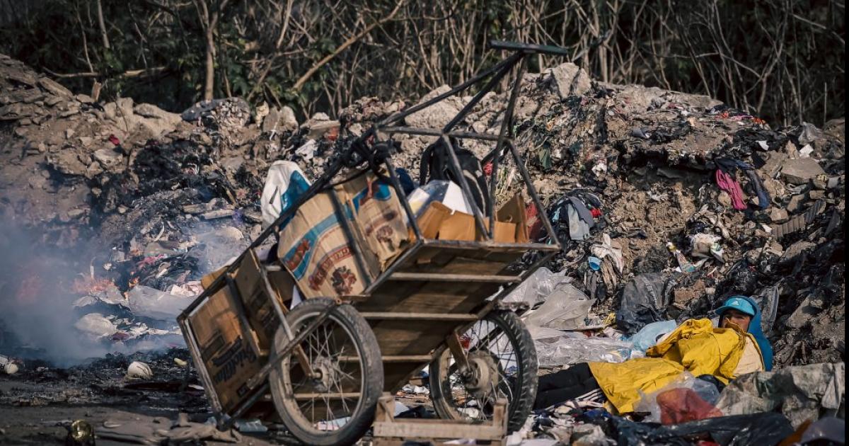 En noviembre una familia tipo necesitoacute casi 1260000 para no ser pobre