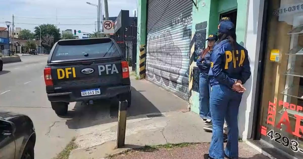 Allanaron la casa de la tesorera de Sur Finanzas- ocultoacute informacioacuten y la demoraron