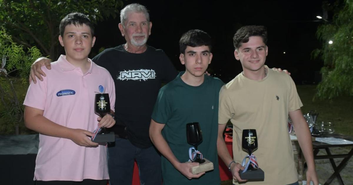 Noche de gala en el Club de Cazadores de Santiago