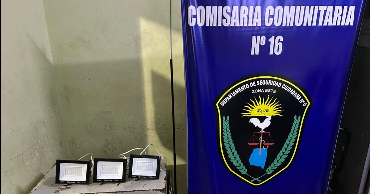 Recuperan reflectores robados y buscan a los autores del hecho