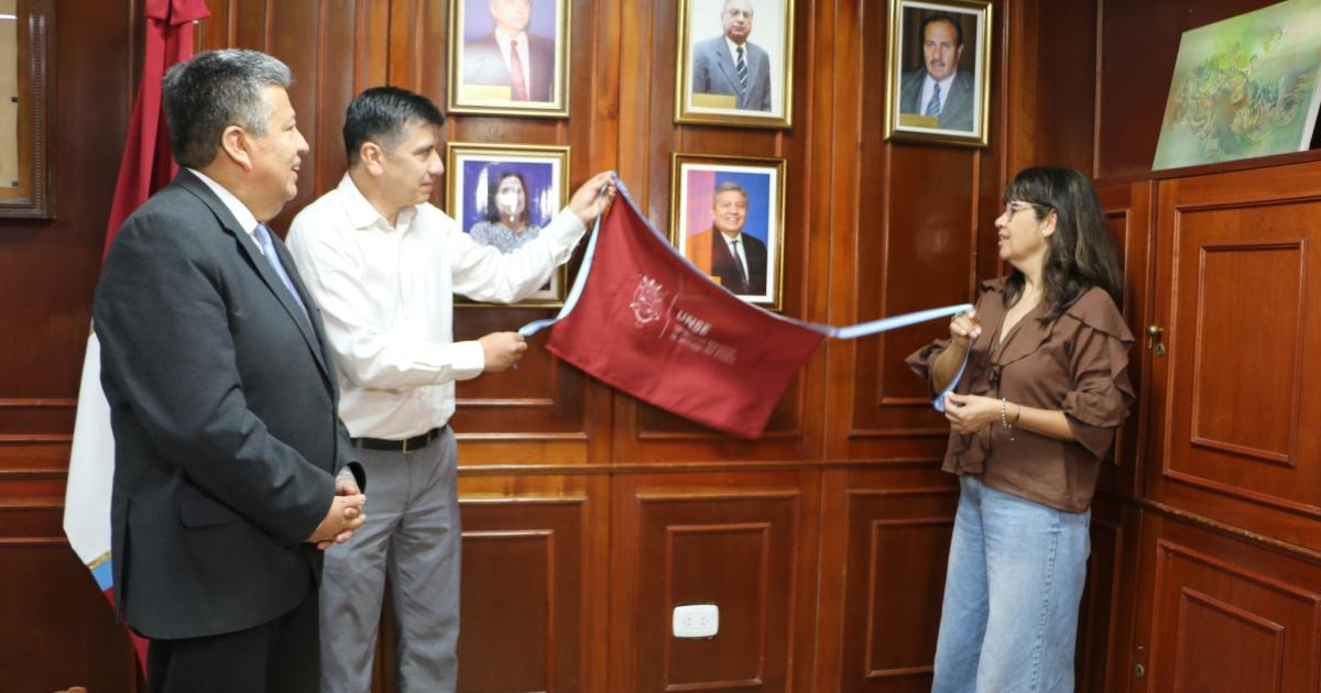 Heacutector Paz ya integra la Galeriacutea de Rectores de la Universidad Nacional