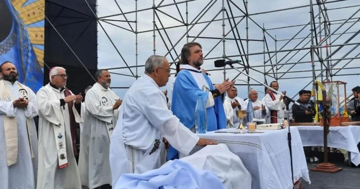 Desde Lujaacuten los curas villeros alzaron la voz por los barrios populares en viacutesperas de Navidad