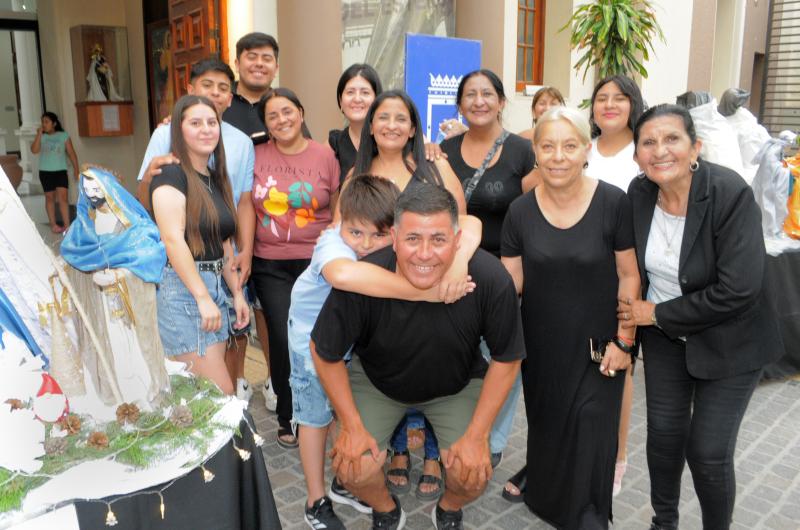 LOS PESEBRES INSPIRAN EL ESPIacuteRITU NAVIDENtildeO