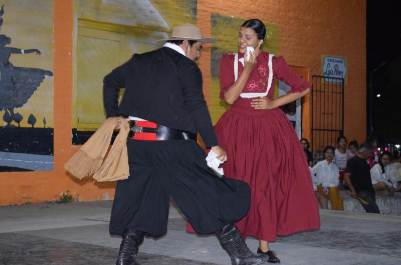 Conformaraacuten la delegacioacuten de Los Juriacutees que iraacute a Antildeatuya