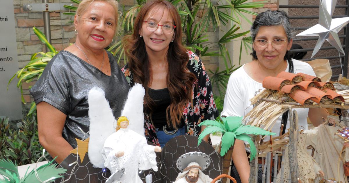 LOS PESEBRES INSPIRAN EL ESPIacuteRITU NAVIDENtildeO