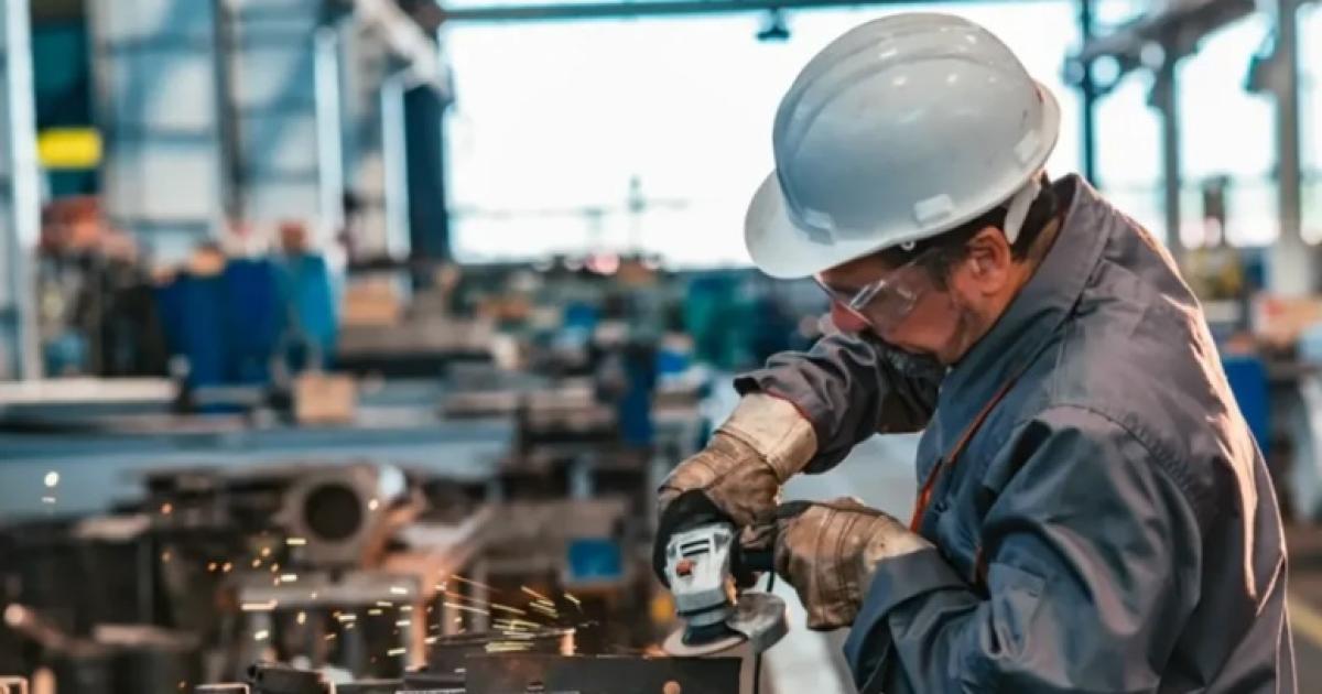 Sueldos vacaciones indemnizaciones un laboralista indica todos los cambios de la reforma laboral y a quieacutenes incluye