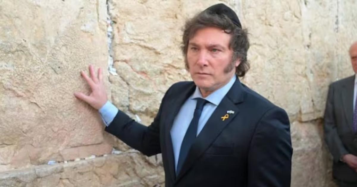 Milei tildoacute de horror el atentado en Australia y saludoacute a Katz por su triunfo