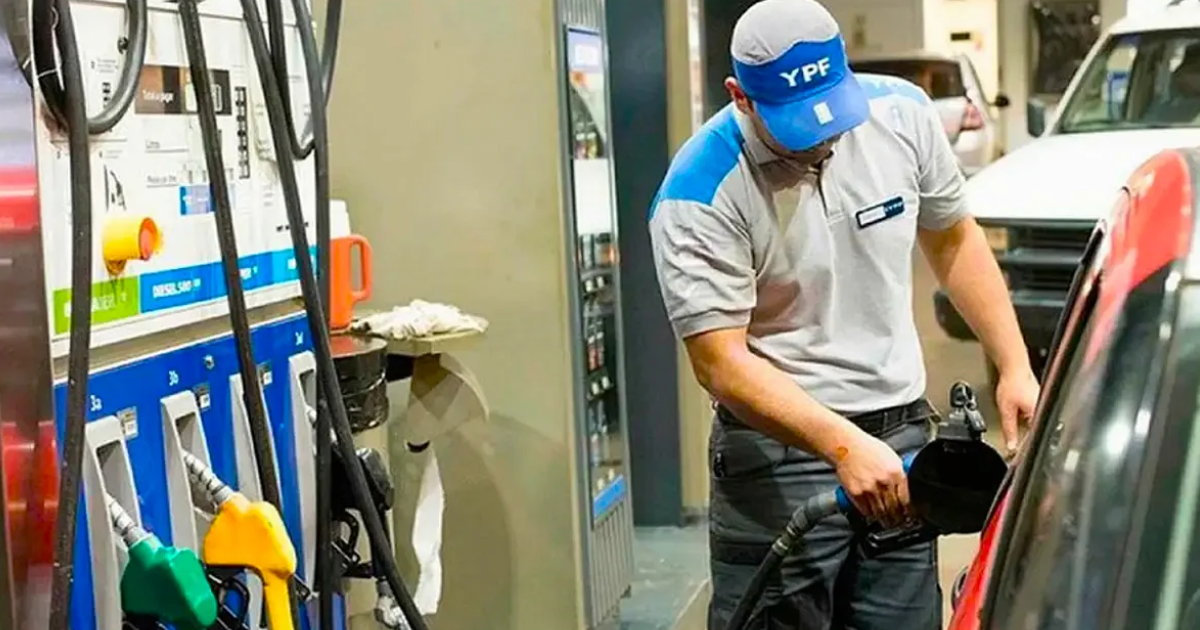 YPF baja el precio de la nafta- cuaacutendo se aplica el descuento y de cuaacutento seraacute