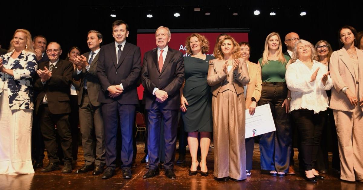 La intendente Fuentes asistioacute a la asuncioacuten de las autoridades de la UNSE