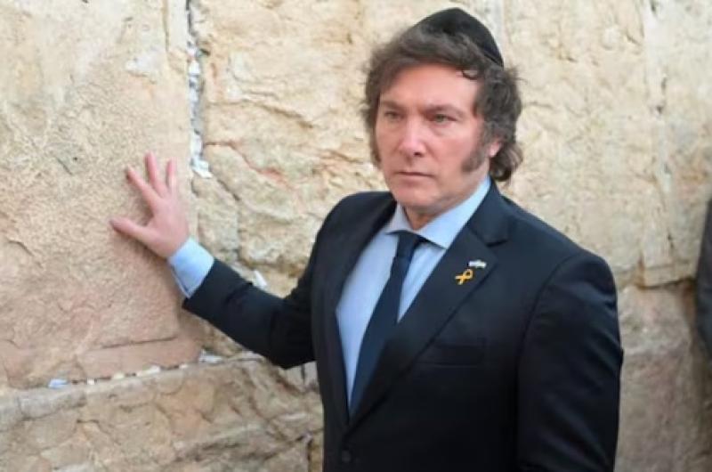 Milei tildoacute de horror el atentado en Australia y saludoacute a Katz por su triunfo