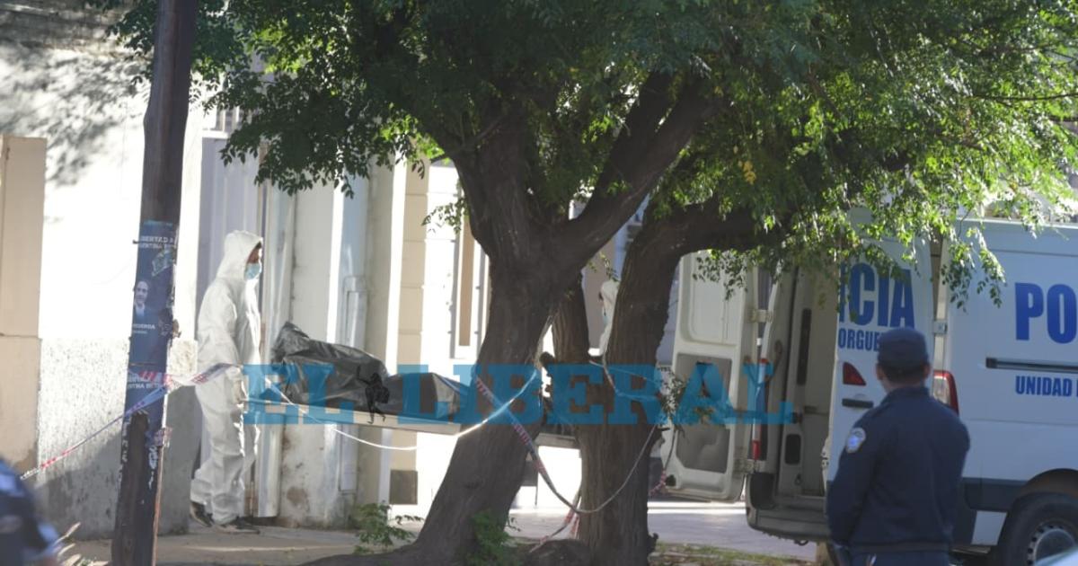 Barrio Centenario- investigan la muerte de un gendarme de 21 antildeos en una vivienda