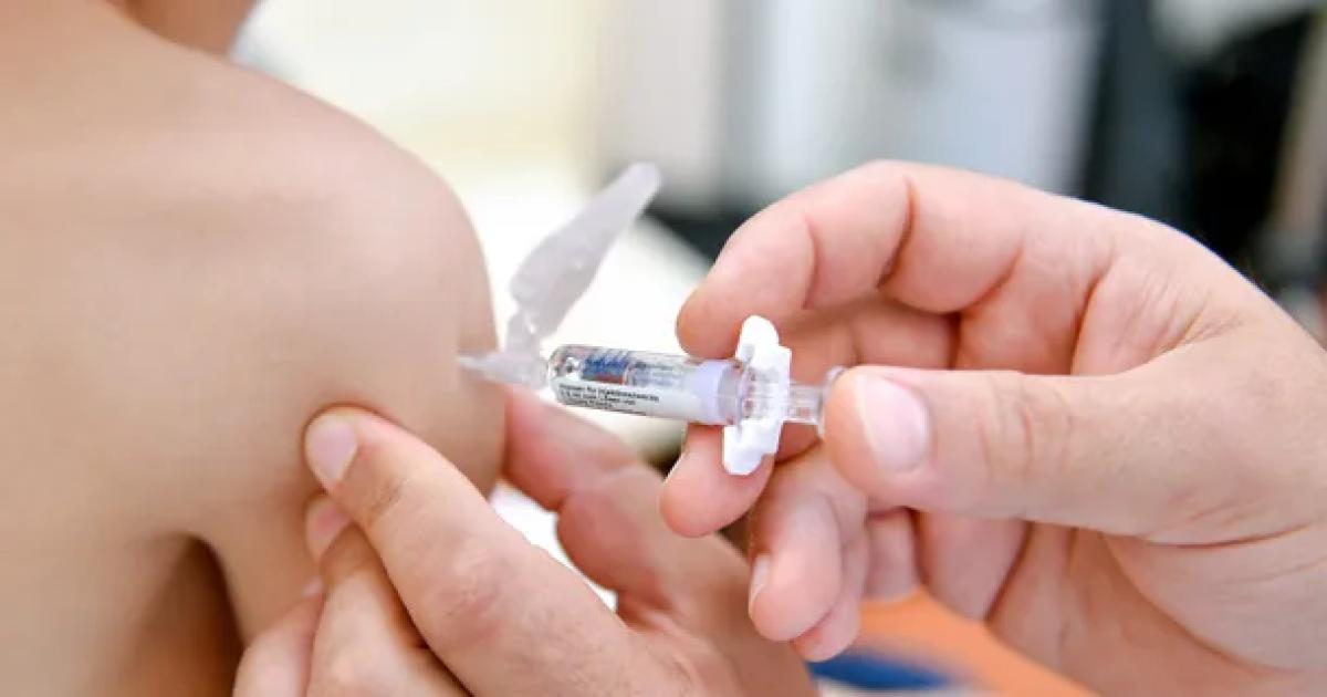 Cambios en la AUH- el Gobierno ya no pediraacute vacunas obligatorias de los 5 antildeos para cobrar el complemento