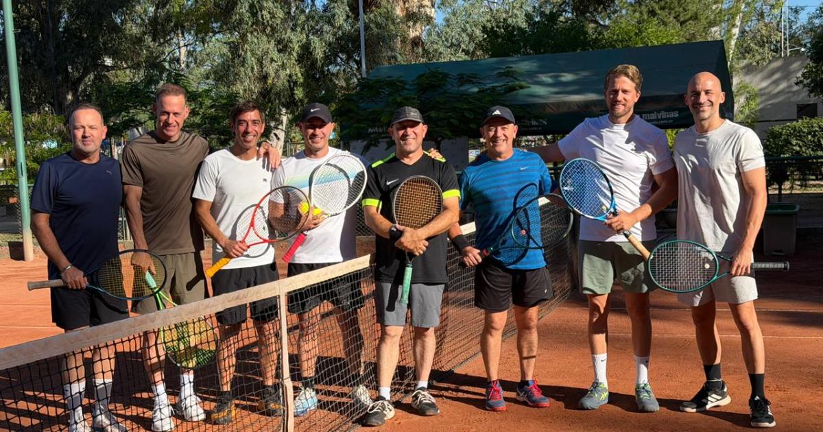 Gran inicio tuvo el torneo de tenis 110ordm Aniversario del LT